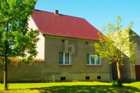 Gårdshus Til salgs i Großwoltersdorf-Kreis Oberhavel, Tyskland Gårdshus Til salgs i Großwoltersdorf-Kreis Oberhavel, Tyskland