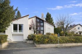 Detached house For Sale in Kronach-Detschramühle, Germany