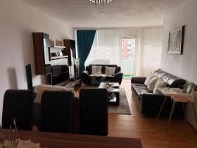 Floor Apartment For Sale in Köln-Godorf, Germany Floor Apartment For Sale in Köln-Godorf, Germany