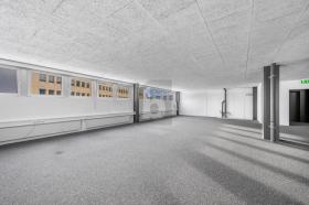 Kontorplass Til leie i Dübendorf, Sveits Kontorplass Til leie i Dübendorf, Sveits