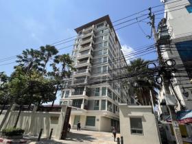 Apartment For Sale in Bangkok-Khlong Toei District, Thailand Apartment For Sale in Bangkok-Khlong Toei District, Thailand