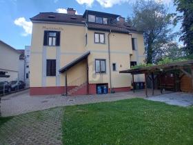 Obiteljska kuća Na prodaju u Graz-Liebenau, Austria
