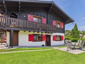 Ground floor apartment For Rent in Susten, Switzerland
