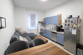 Etagenwohnung Zu vermieten in Mannheim-Waldhof, Deutschland