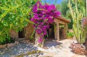 Ferienhaus zu vermieten in Barcelona-Horta, Spanien